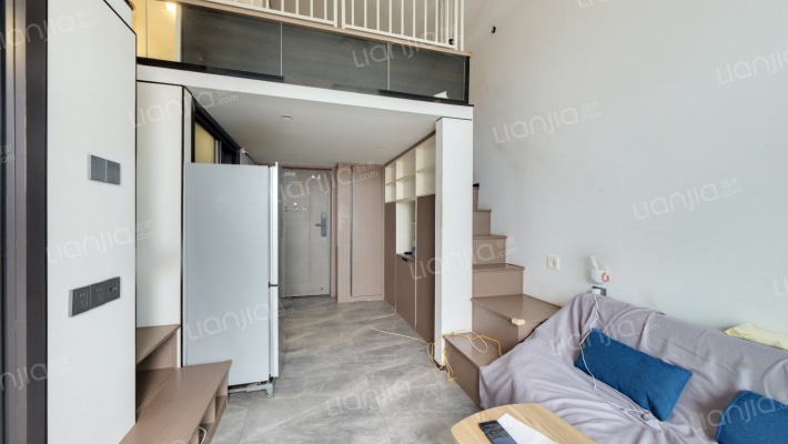 璟悦轩小巨蛋二手房实景图