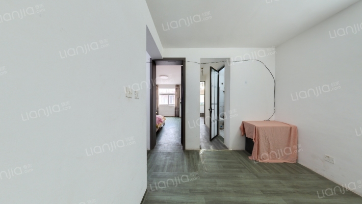 东三马路117号院二手房实景图