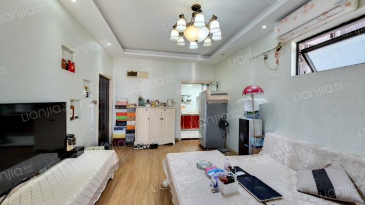 卡萨国际公寓二手房实景图