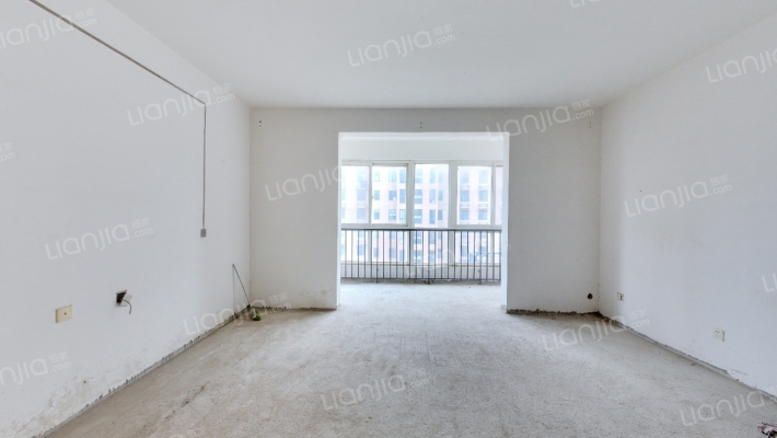 山水生态城南区二手房实景图