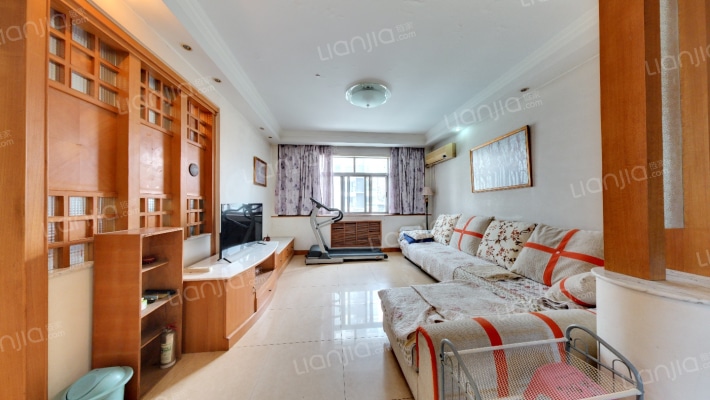 晖达优胜小区二手房实景图