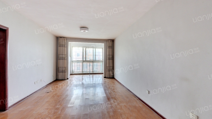 壹品蓝湾嘉苑二手房实景图