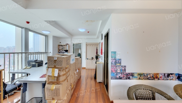 青实口水街二手房实景图