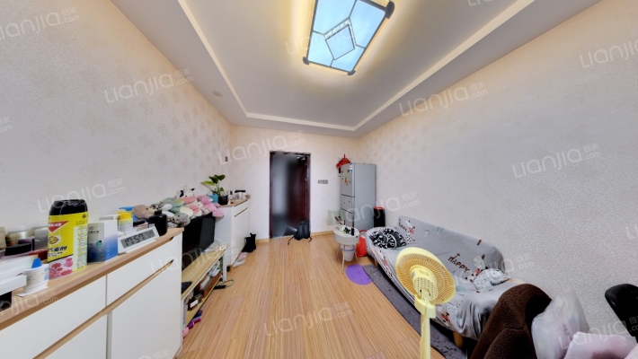 新泾公寓二手房实景图