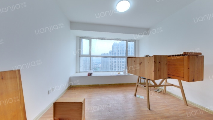 泰成玲珑郡二手房实景图