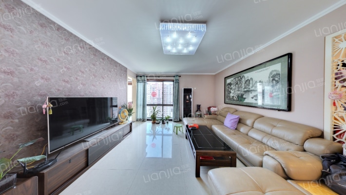 凯旋城二手房实景图