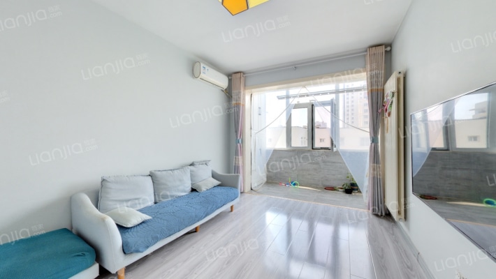 兴德路二手房实景图