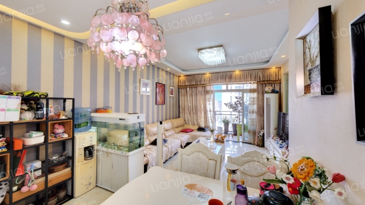 绿洲华府二手房实景图