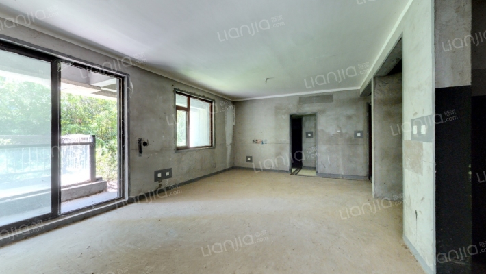 名门峰景园二手房实景图