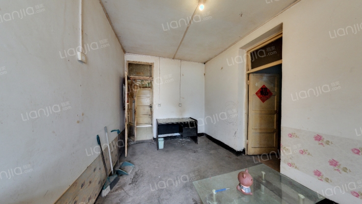 西八路二十四号二手房实景图