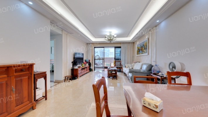 华晖云门二手房实景图