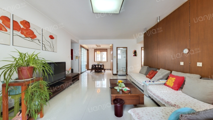 天然居二期二手房实景图