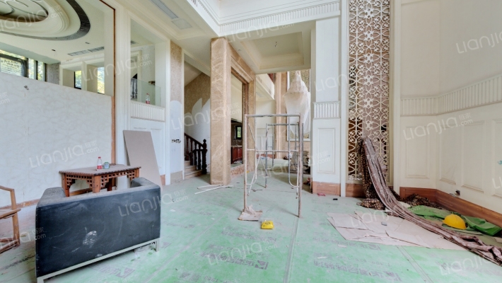 半城中央二手房实景图