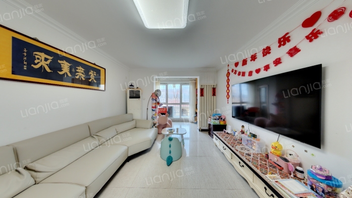 洛卡小镇逸境园二手房实景图