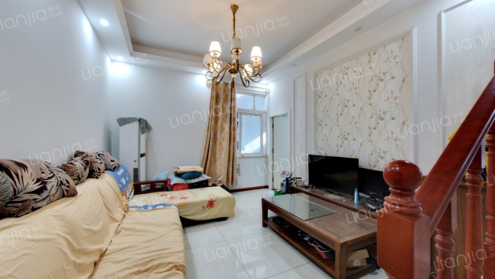 自然大地二手房实景图