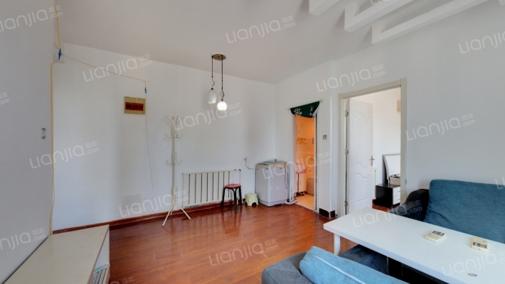 首座国际公寓二手房实景图