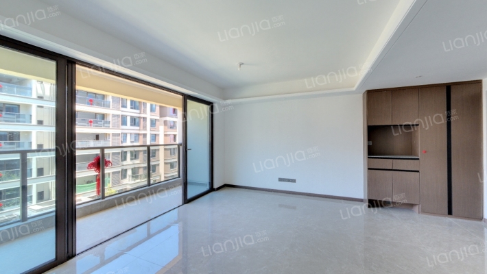 高新泷悦长安二期二手房实景图