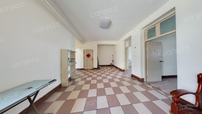 航海路179号院二手房实景图