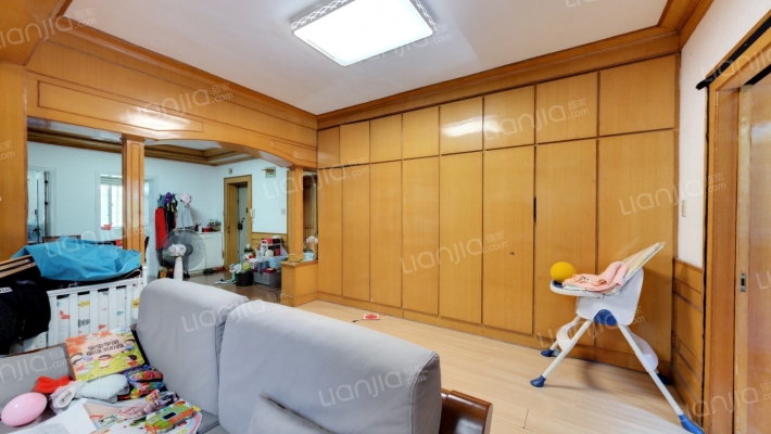 南江公寓二手房实景图