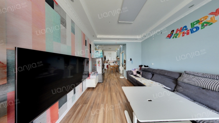 新蓝钻C区二手房实景图