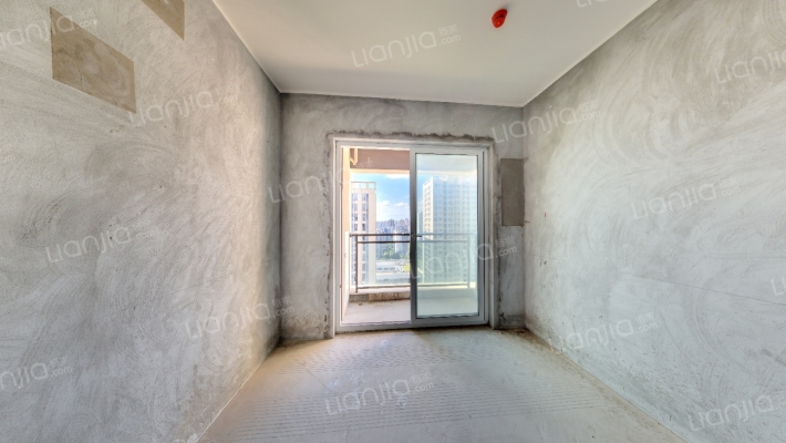 财信新界二手房实景图