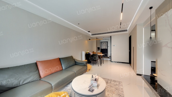 信义假日名城五期A逸翠园二手房实景图