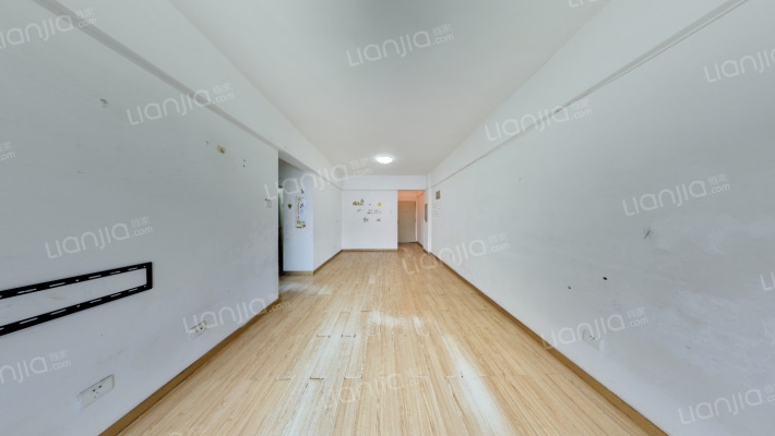 滢水山庄二手房实景图