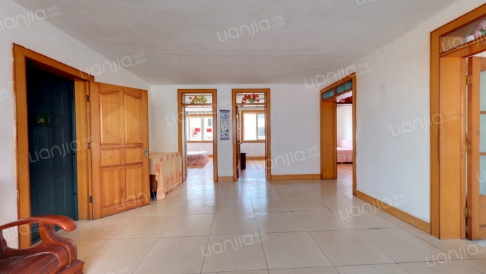 聚福源村民楼二手房实景图