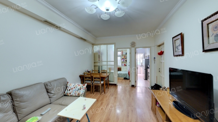 康泰里二手房实景图