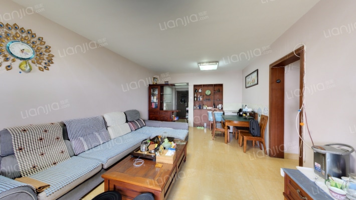 翡翠华庭二手房实景图