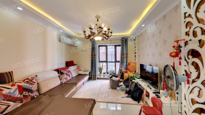 边防总队家属院二手房实景图