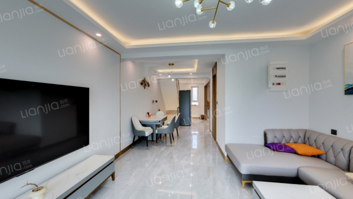 青岛小镇林溪西区二手房实景图