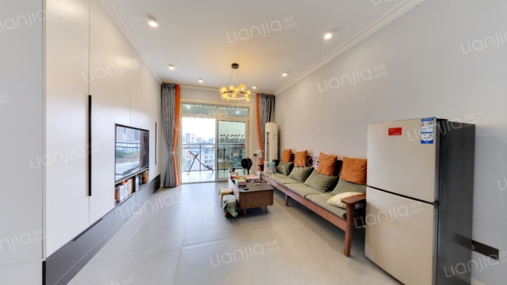 芸峰兰亭二手房实景图