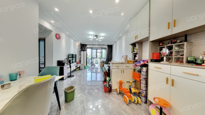 曦圆丽景二手房实景图