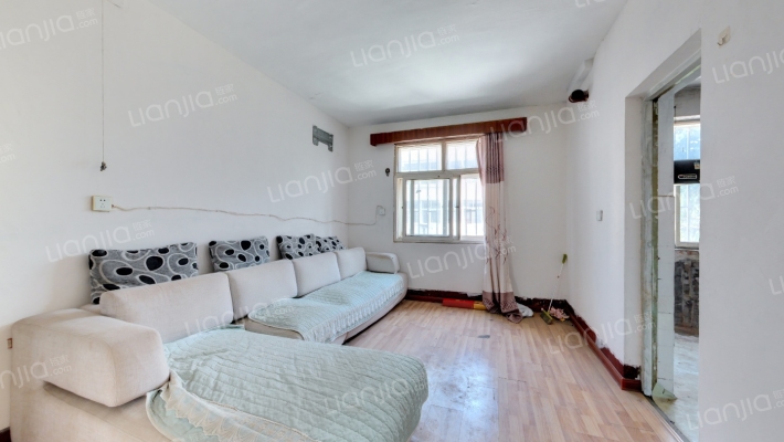 鹤山路小区二手房实景图