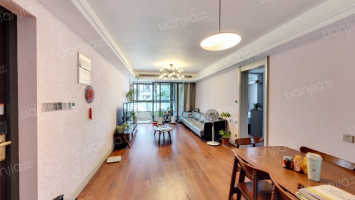 翡翠四季二手房实景图