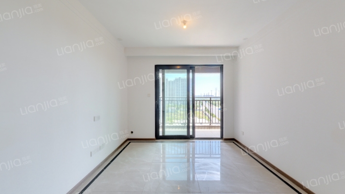 路劲·悦东园二手房实景图