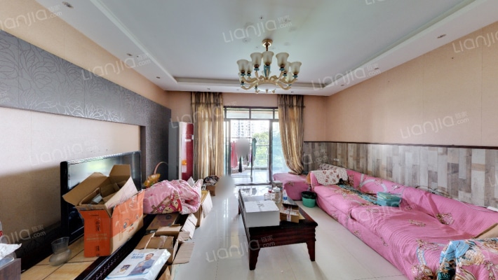 圣湖天域二手房实景图