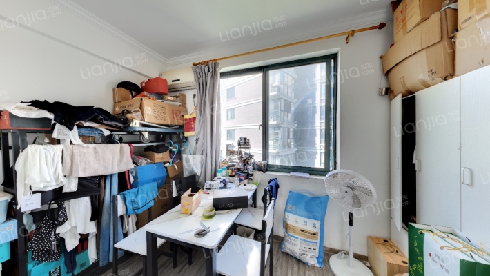 云河西园二手房实景图