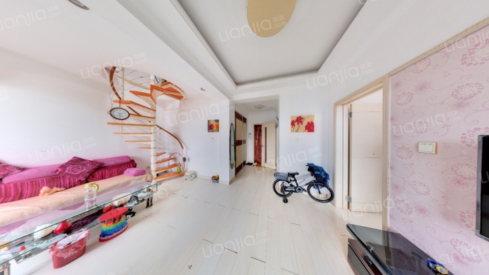 枫林小镇二手房实景图