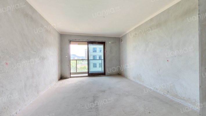 华远海蓝和光二手房实景图