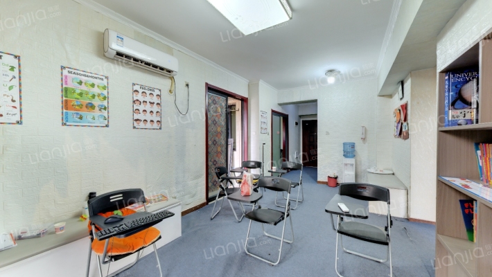 学府首座二手房实景图