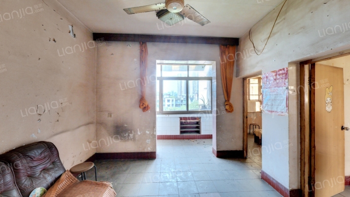 桥鸿一村二手房实景图