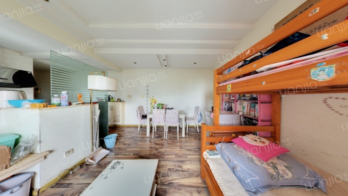 西亚怡顺佳苑二手房实景图