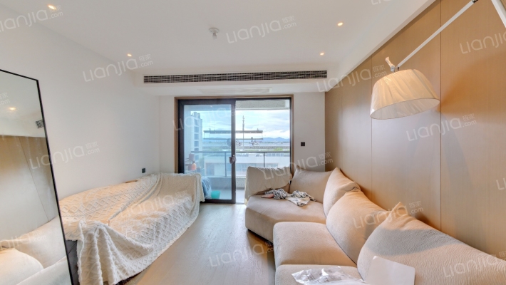 香格里拉蓝月春晓二手房实景图