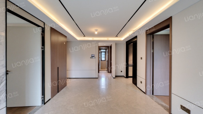 橡树湾一期东区二手房实景图