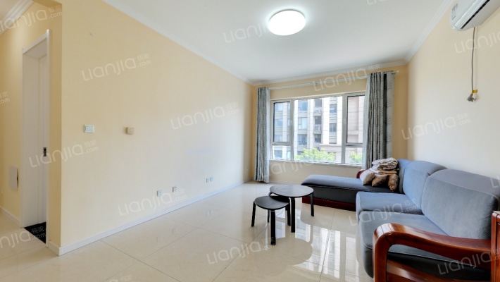 海信依云小镇二手房实景图