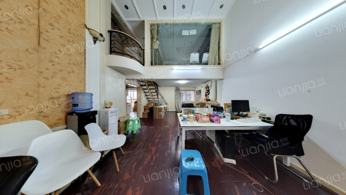 新锐地带二手房实景图