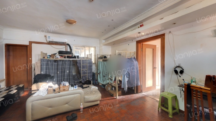 集华花园二手房实景图