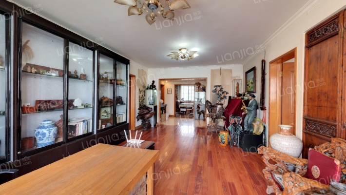 恋日嘉园一期二手房实景图